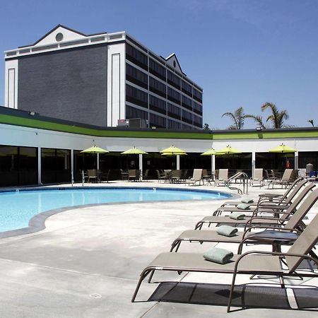 Radisson Hotel Oakland Airport Bagian luar foto