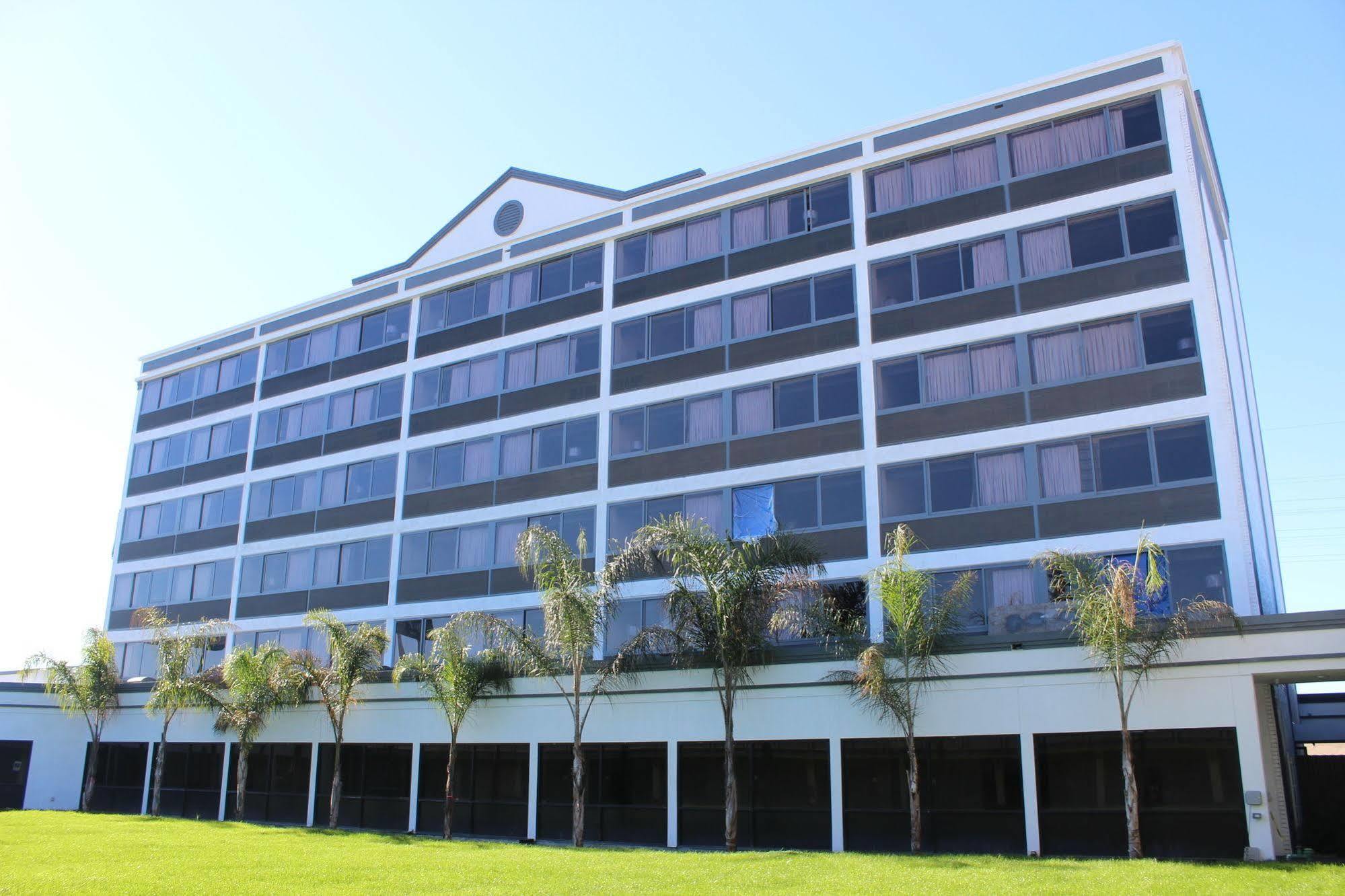 Radisson Hotel Oakland Airport Bagian luar foto
