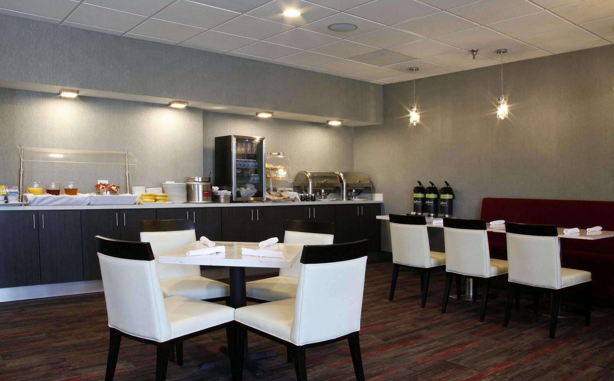 Radisson Hotel Oakland Airport Bagian luar foto