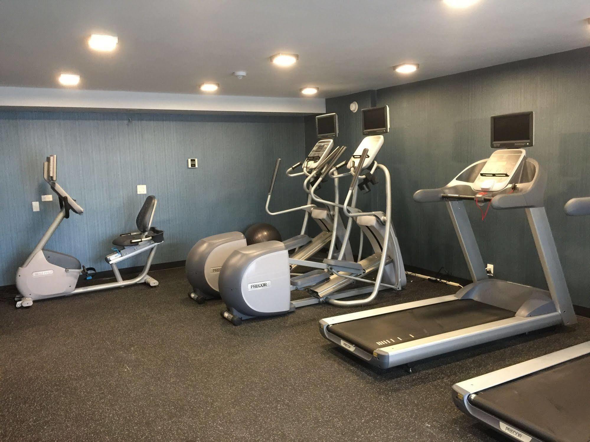 Radisson Hotel Oakland Airport Bagian luar foto